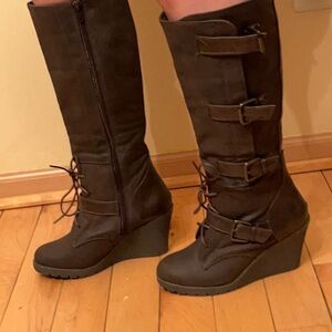 Rampage "Ella" Women’s Wedge Tall Boots Size 7M
